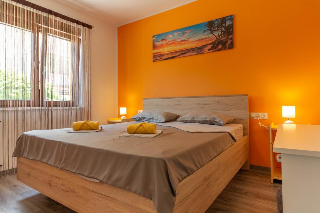 Modern Villa Eve In Medulin With Pool Near The Beach Экстерьер фото